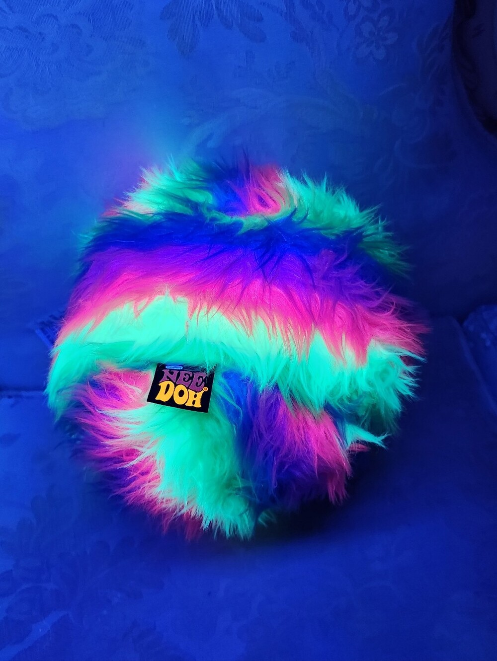 Rare!! Nee Doh Dohzee Rainbow Furry Stuffed Plush Ball Pillow Schylling Inc